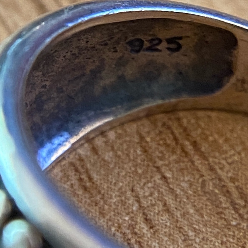 Vintage 925 Sterling Silver textured Dome Ring - Picture 4 of 7
